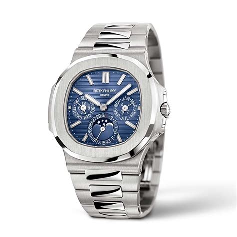 patek philippe nautilus calendario perpetuo|Patek Philippe Nautilus annual calendar.